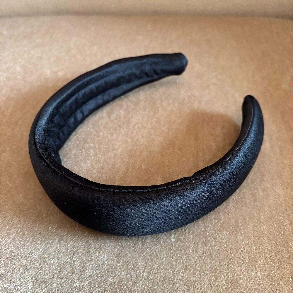 NWOT: Jennifer Ouellette 1.5" Wide Black Satin Headband